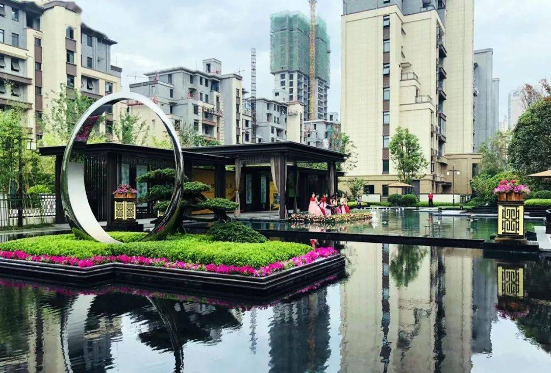 禹州恒达滨河府细致入微的尊崇服务是大人物未来尊荣生活的预演