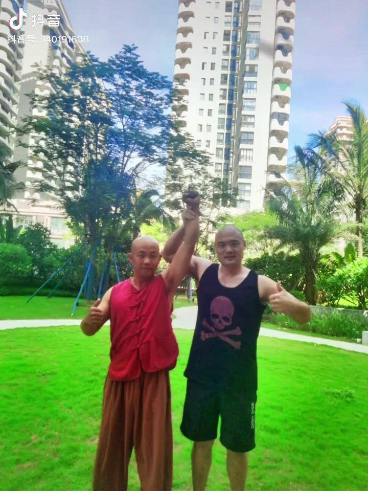 铁砂掌展腾高手高手高高手硬拼泰拳王苏帕杰双方都有损伤高手如云很