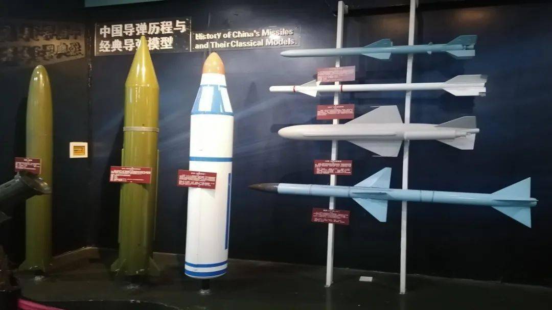 区人大常委会离退休党员到绵阳两弹一星科技馆参观学习