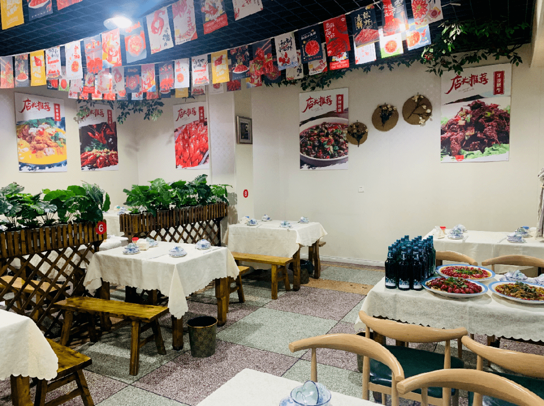 【龙泉·小龙虾自助·小吃水果不限量供应】68元=小龙虾1大1小不限量