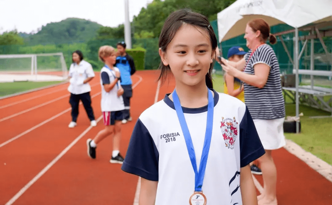eed64542c3dd4b49b2f227b12d6f84b3.png