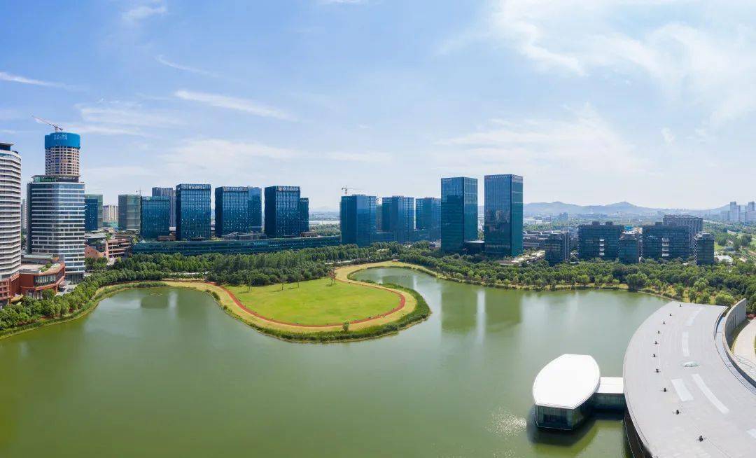 处处皆风景来南京未来科技城感受活力一夏吧