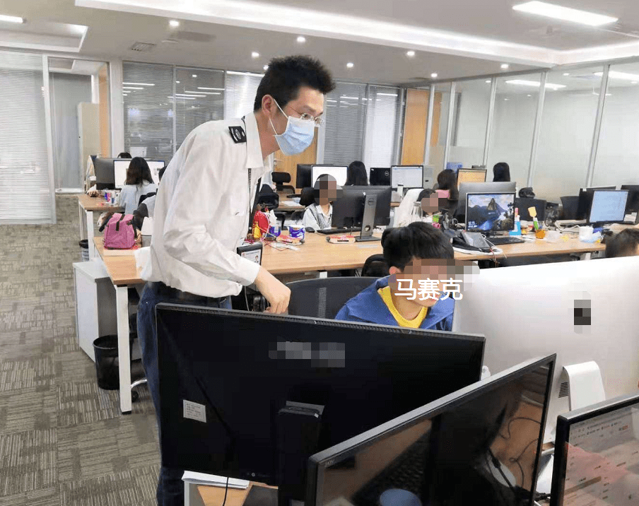 “锦鲤好物”虚假宣传被罚20万元：每天发40
