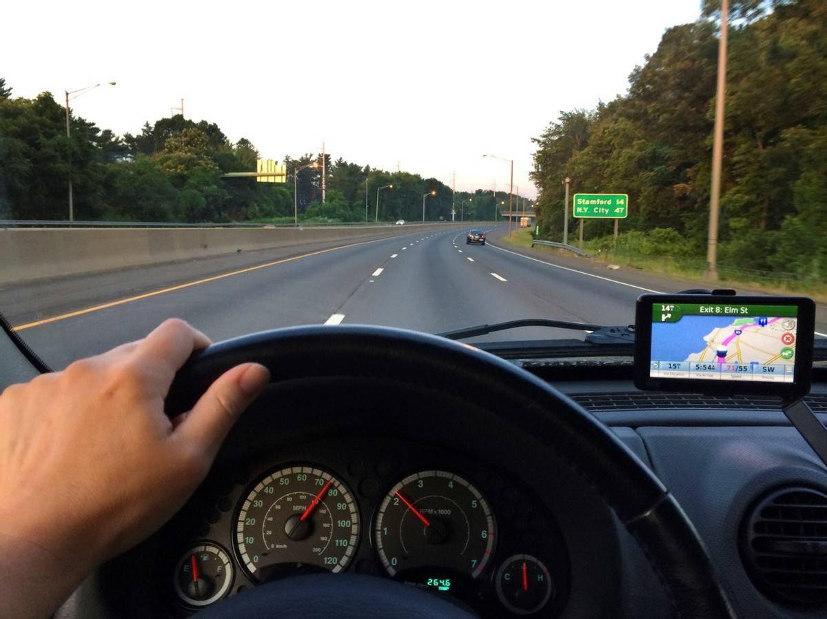 拿到驾照≠会开车,新手一定要学,上路还需要掌握这几点