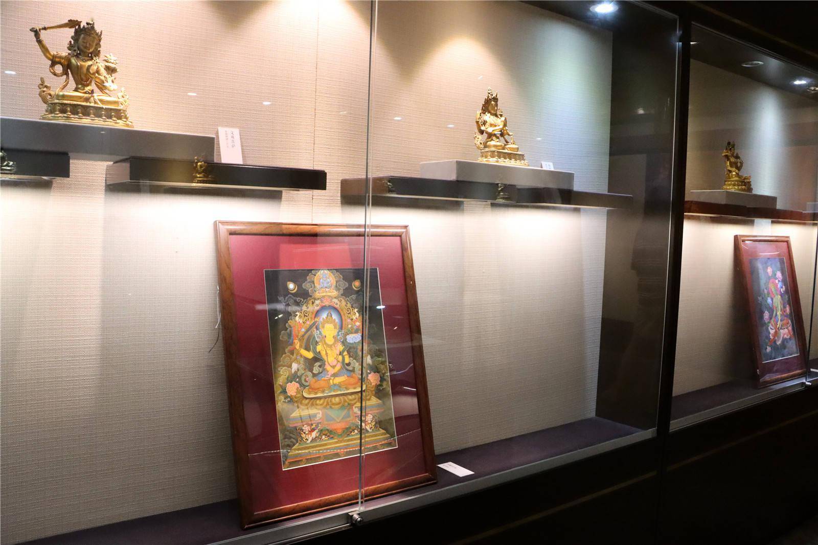 隔山对话唐卡艺术精品展在北京紫竹院行宫展出
