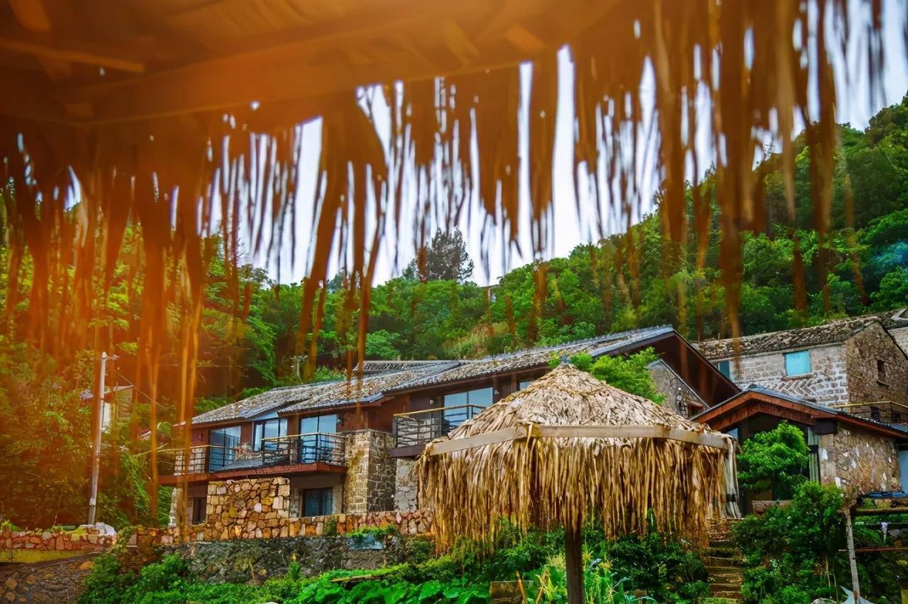 温州洞头岛一座海山花园民宿,海岛慢生活简直美翻了丨岩海山居_大海