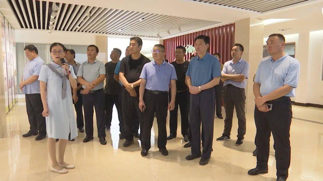 李富强一行先后到华阳产业园,瑞丰集团,亿利源清真肉类有限责任公司