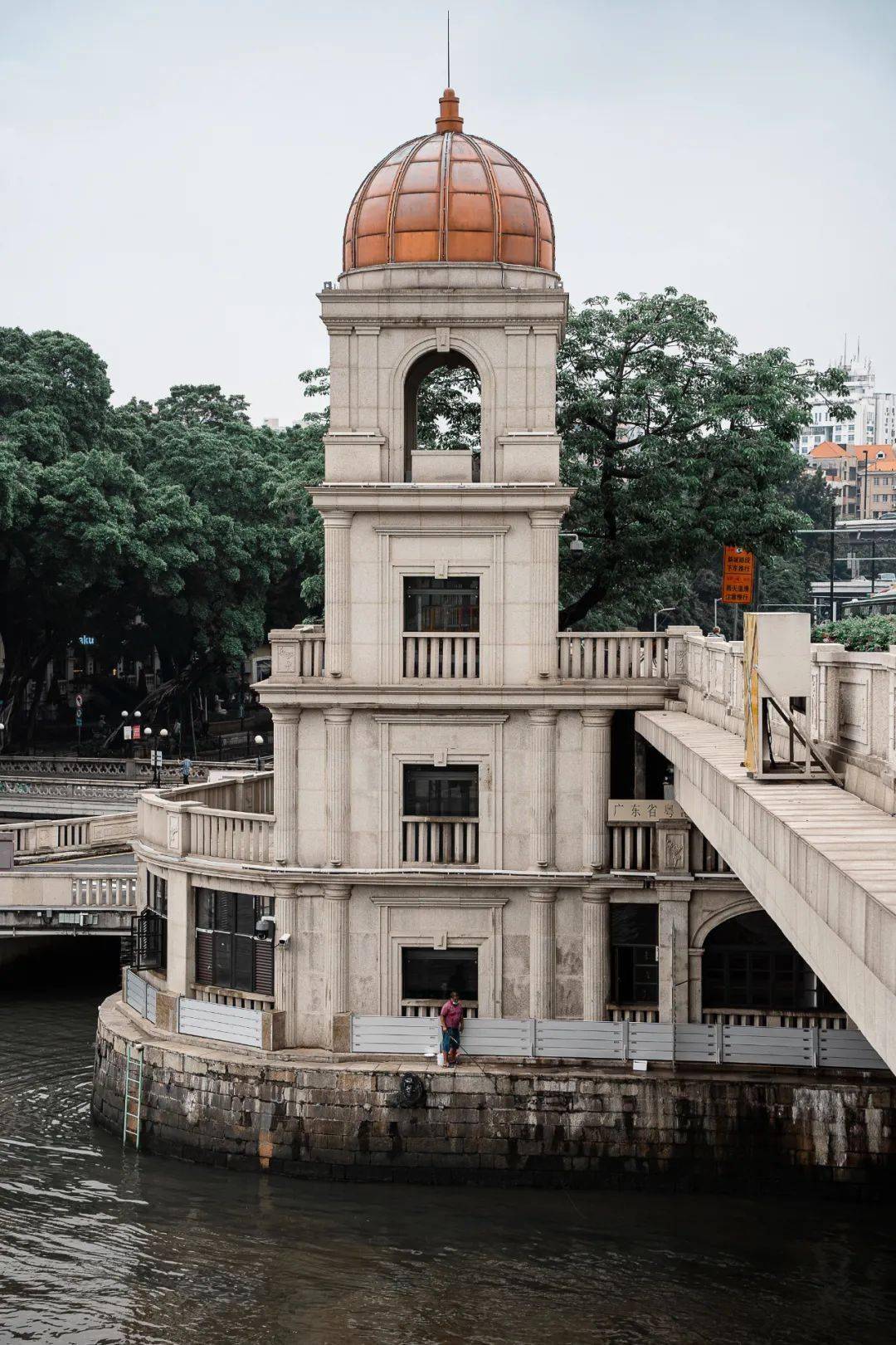 广州这座桥,火了._海珠桥