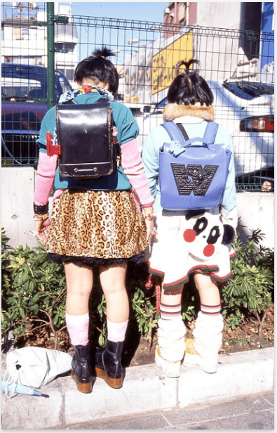 文化|东京街拍四十年:1988年的小姐姐我可以!