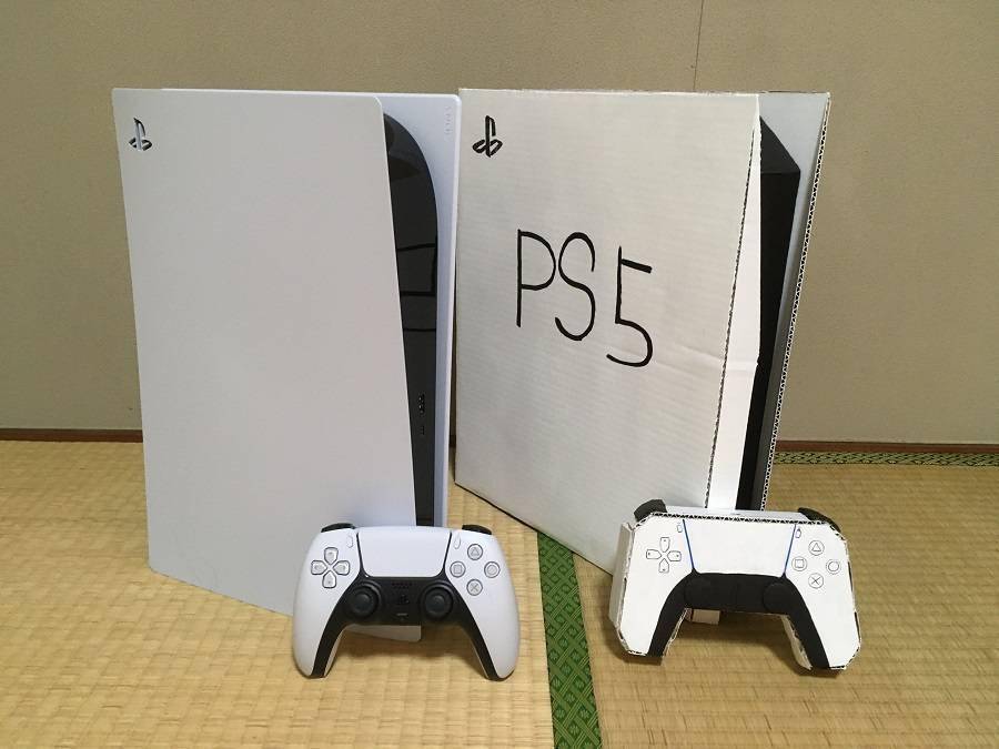 日本玩家自制纸壳版PS5念想时隔半年多终于入手真实版