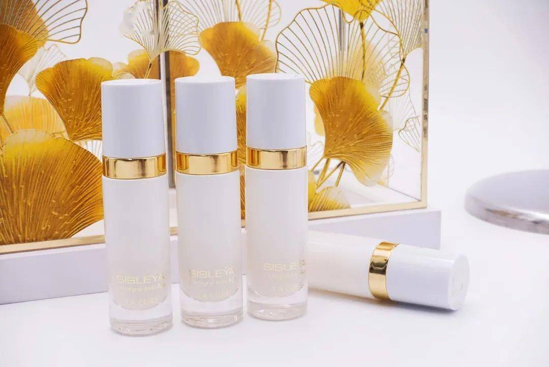 手指|开箱 | 今天就让你们知道三十多度的手指能开出多高分的箱