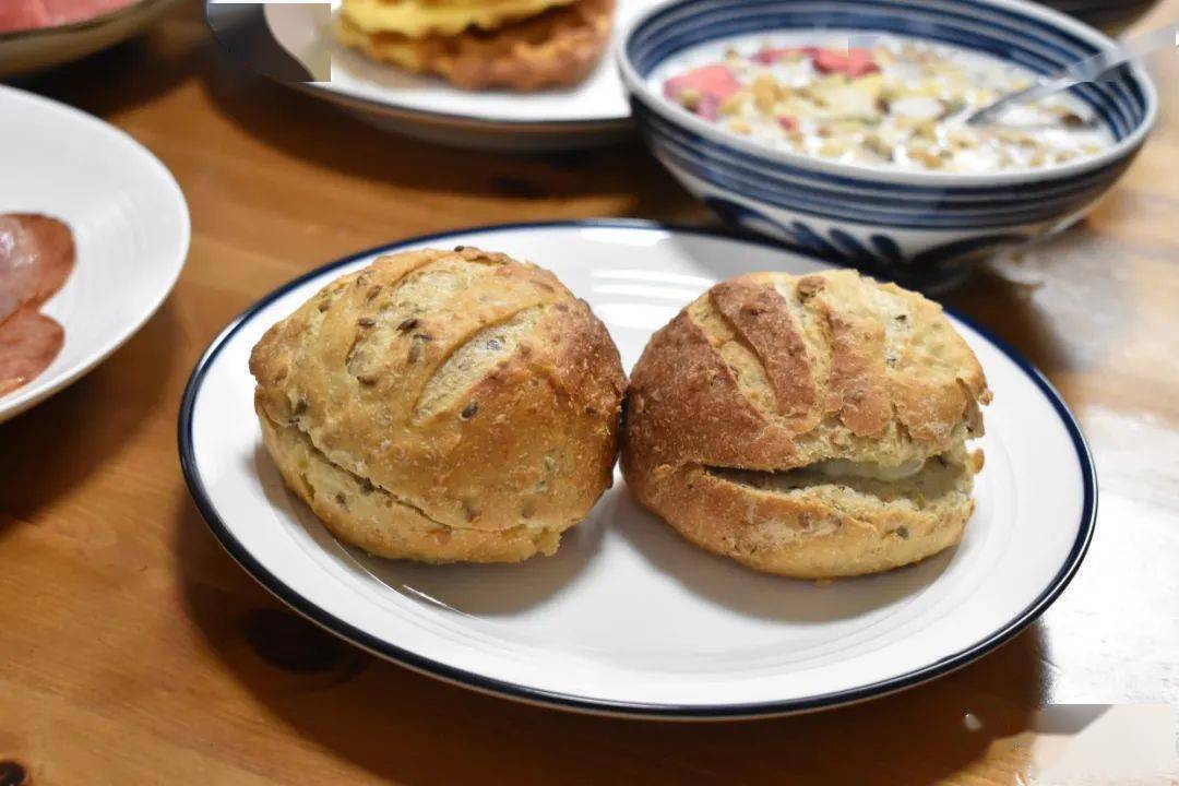 面包|广东70后夫妻的快手早餐，满满一桌丰盛又味美，吃得心满意足