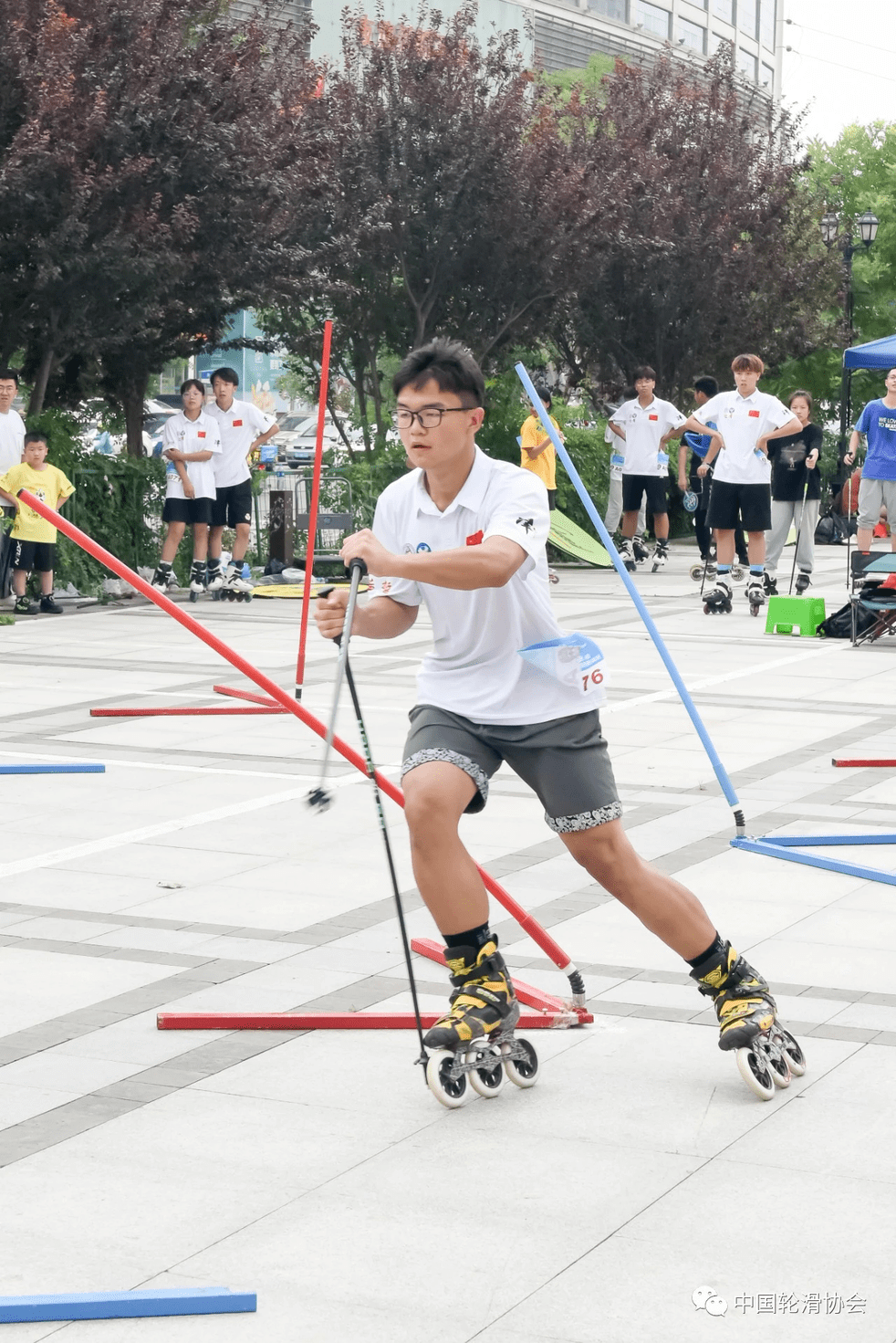 喜报我校在2021年中国轮滑回转俱乐部巡回赛首站比赛中喜获佳绩