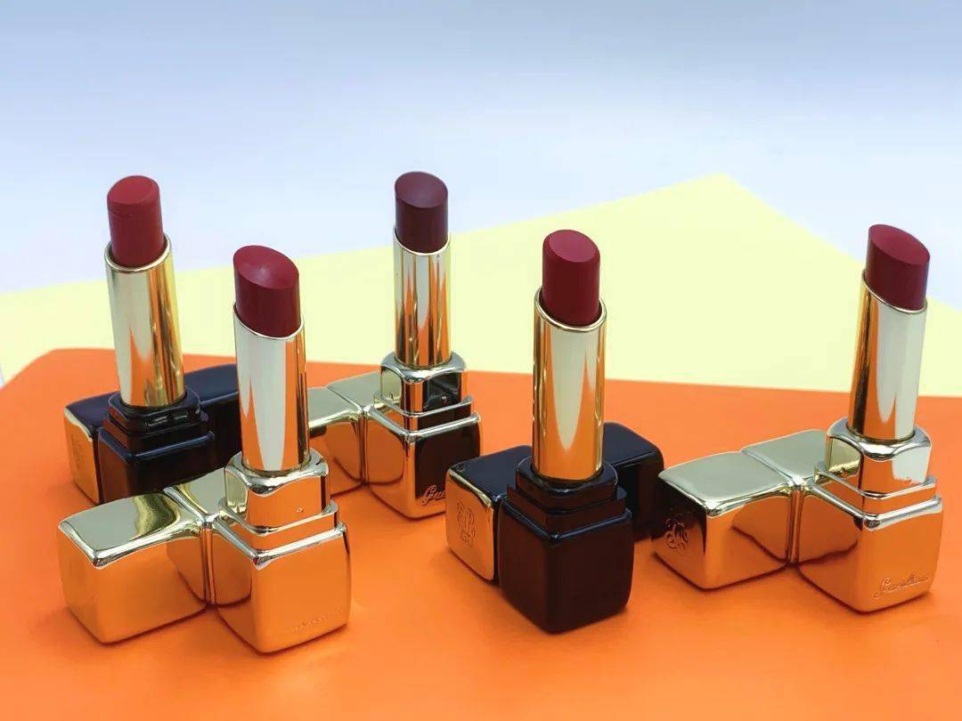 手指|开箱 | 今天就让你们知道三十多度的手指能开出多高分的箱