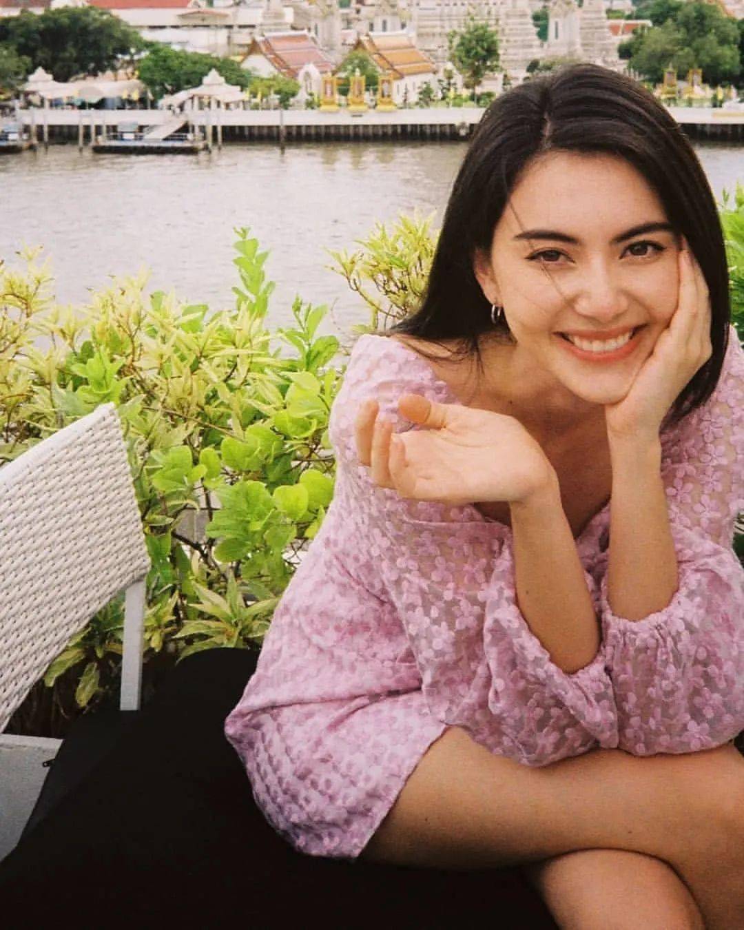 上衣|泰式美人Mai的夏日穿搭，你确定不想学？