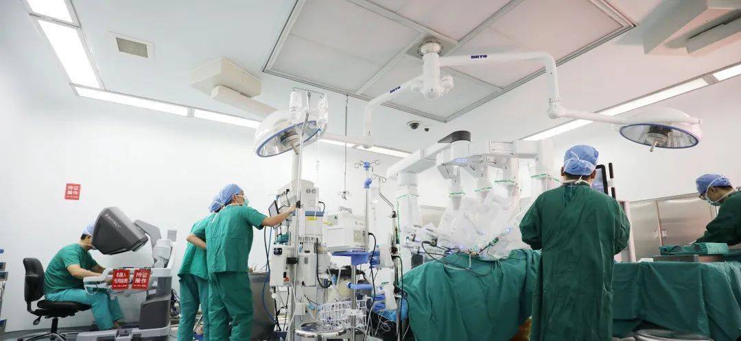 无锡妇科医院排行榜_无锡华港医院公益科普活动进社区(2)