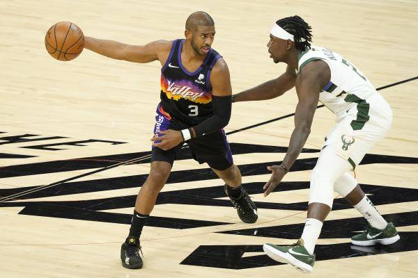 太阳|雄鹿123比119击败太阳，赢下NBA总决赛天王山之战