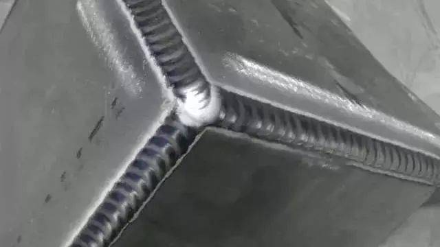 87c810127d5b4d209f00c6fca9c8e32a.jpeg