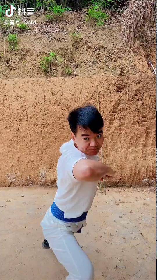 练练功夫广西古壮拳昂拳武侠梦发扬传承精武精神火力全开硬核以对武术