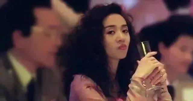 梅艳芳前世是修行人 现已往生西方极乐净土 阿梅