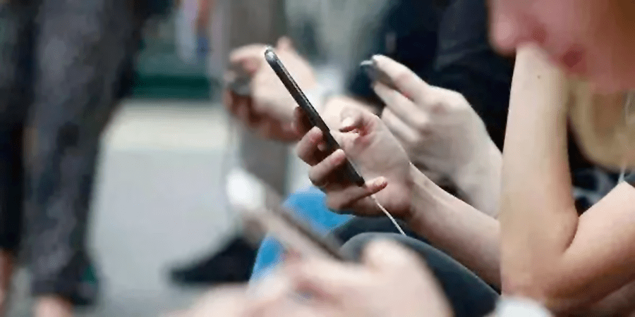 负面情绪对人的影响视频 9e6ee510113d4094b2a13b30c1864bbf.png