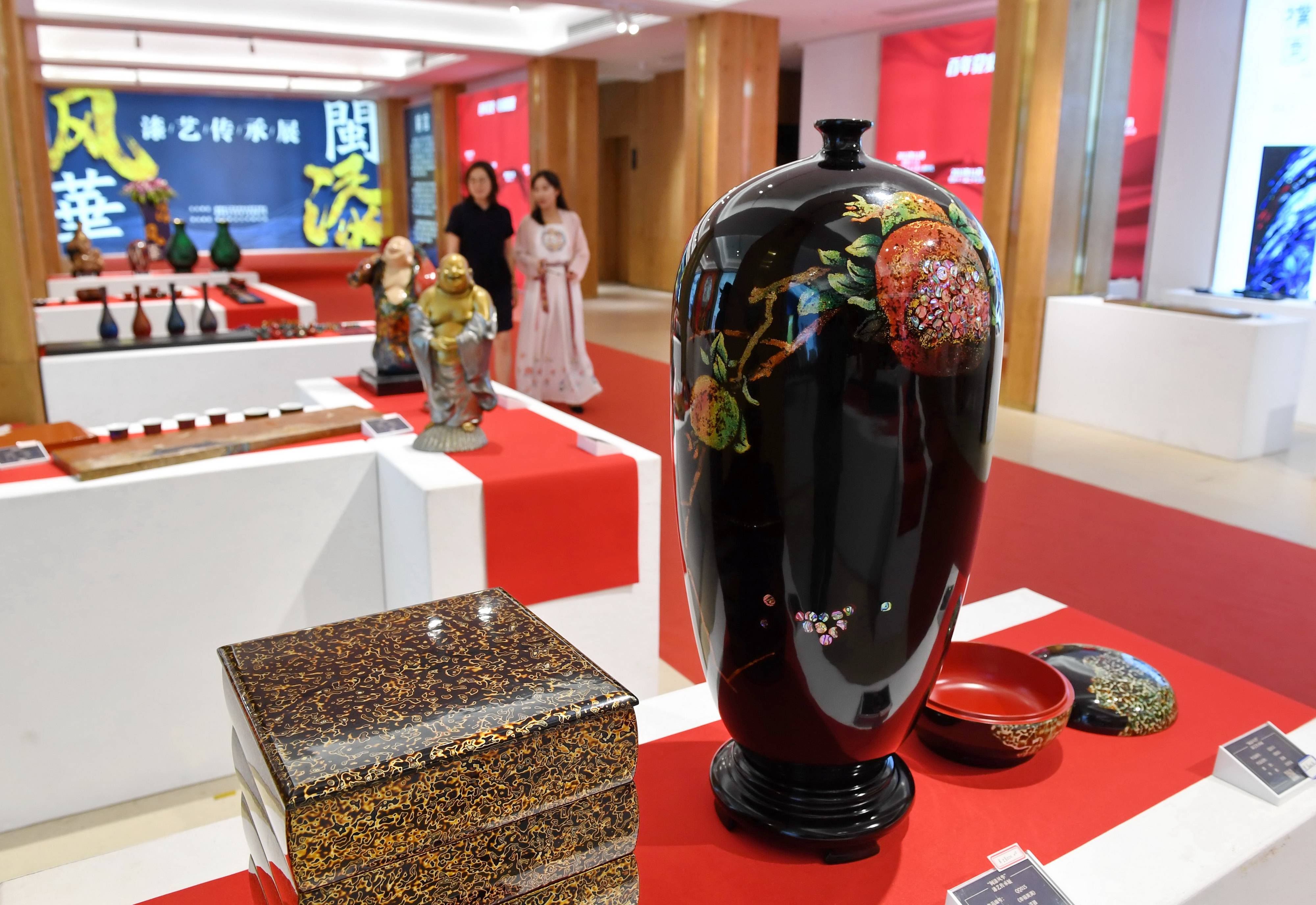 "闽漆风华"漆艺传承展在福州举行_福建省