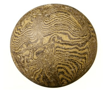 长兴出土文物赏析五宋代彩绘螺旋纹捶丸