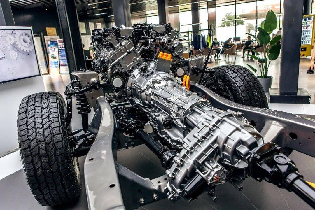 首搭坦克600长城汽车30t9at9hat动力总成解析