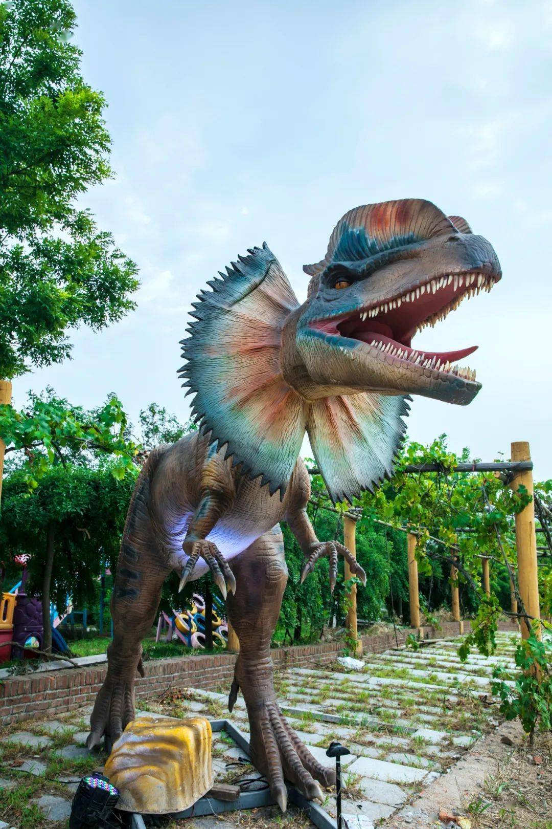 青岛巨型恐龙主题乐园来了就在崂山门票只要299元