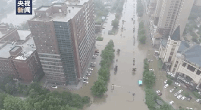 河南多地再发暴雨红色预警！洪涝灾害已致33人死亡8人失踪 