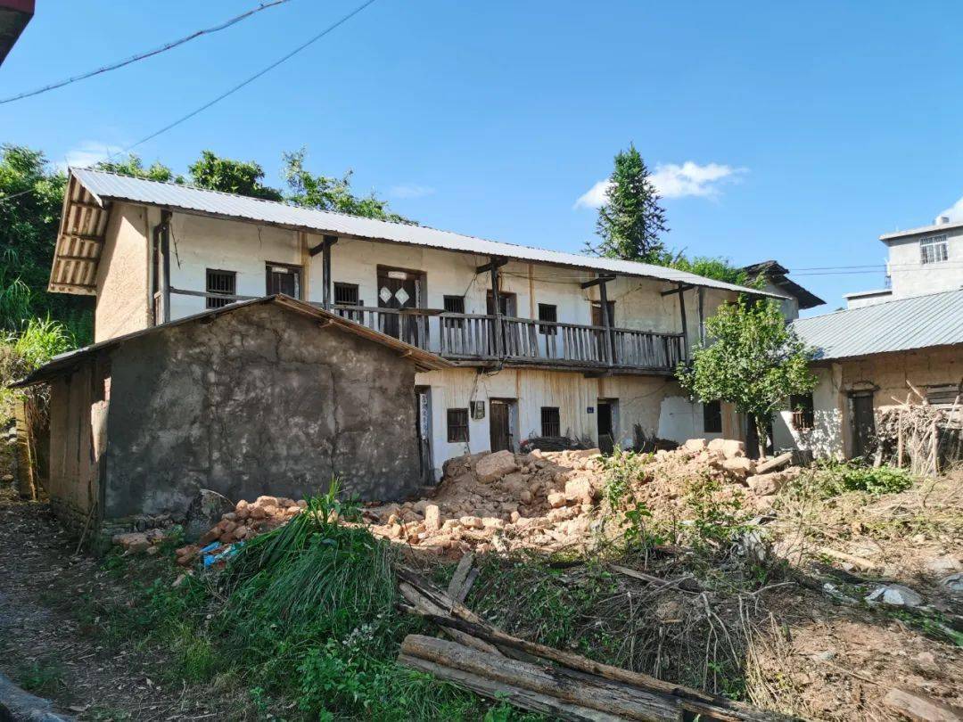 两治一拆步履不停热度不减中堡镇两治一拆见真章