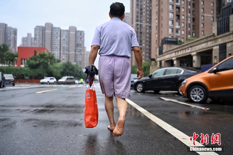 Ecns|48 hours of heavy rain in Zhengzhou