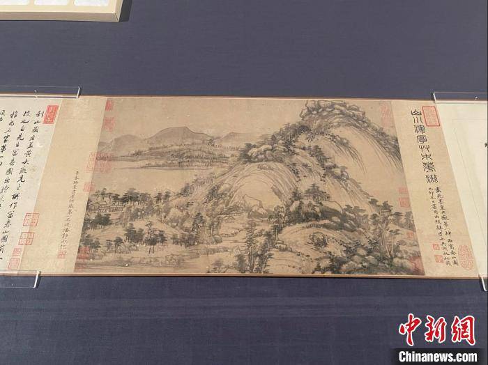 浙江展出富春山居图剩山图卷