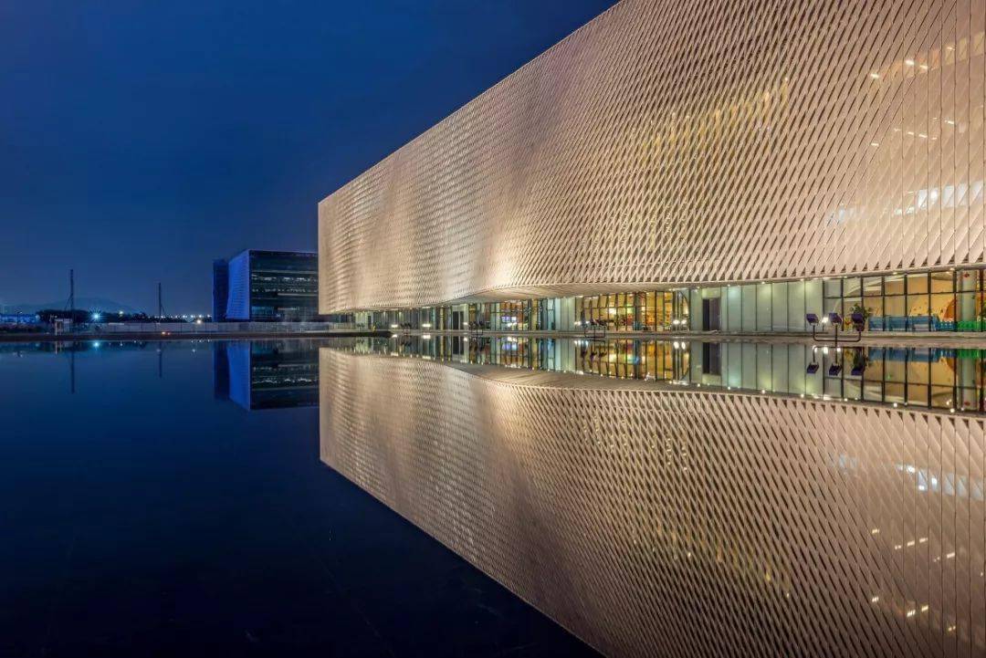 中国十大最美图书馆美到窒息