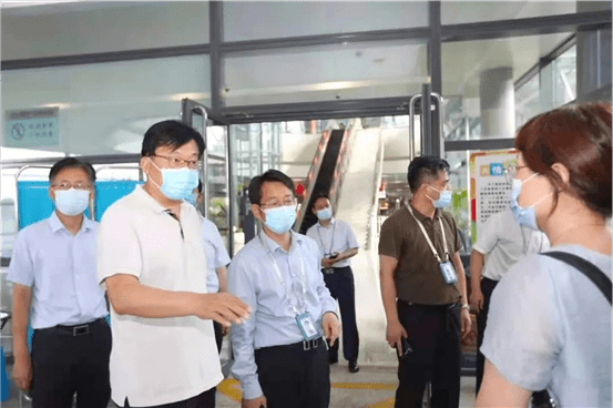 丁一副市长督查交通部门疫情防控和防汛防台风工作_扬州