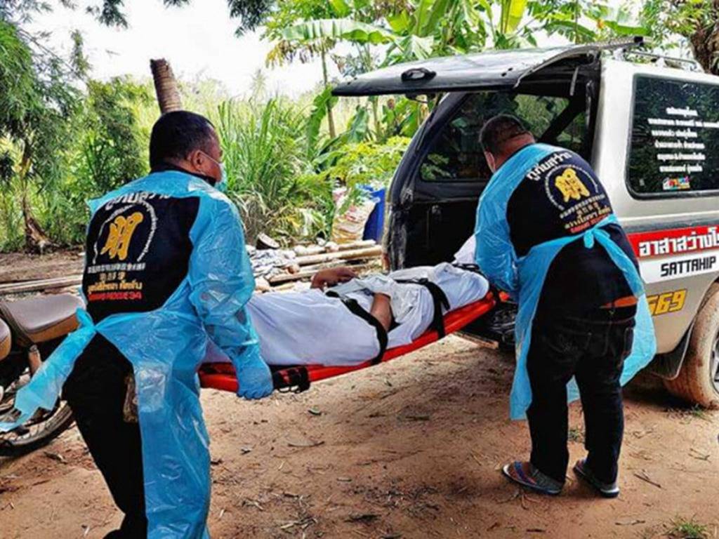 【为钱亡!】为赶时间挖比特币男子自行修矿机被电死