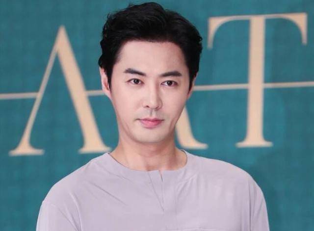 App|[星闻]JunJin出击《脱掉鞋子恢单4men》...录制已完成