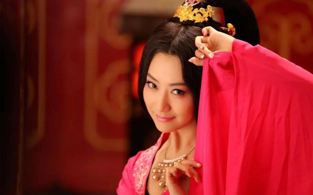 萧美娘,电视剧《隋唐演义》原创人物,历史原型为南梁公主,杨广皇后萧