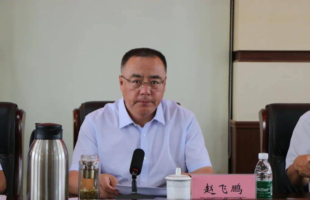 太仆寺旗召开全旗重点项目暨优化营商环境工作调度会