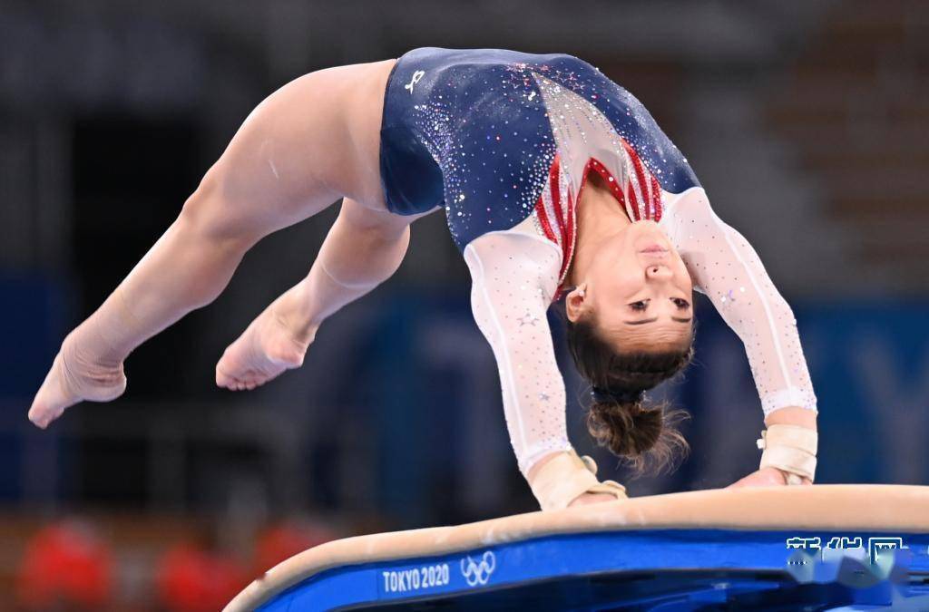 体操女子个人全能决赛美国选手夺冠