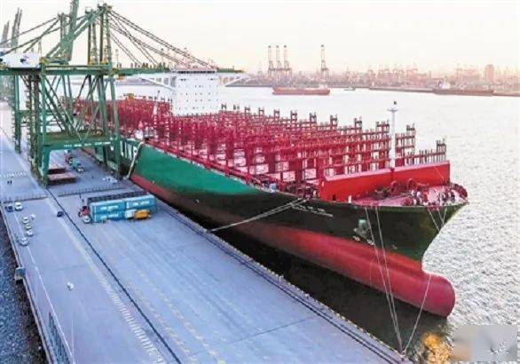 今年上半年天津市外贸进出口值超过4000亿元创历史同期最高纪录