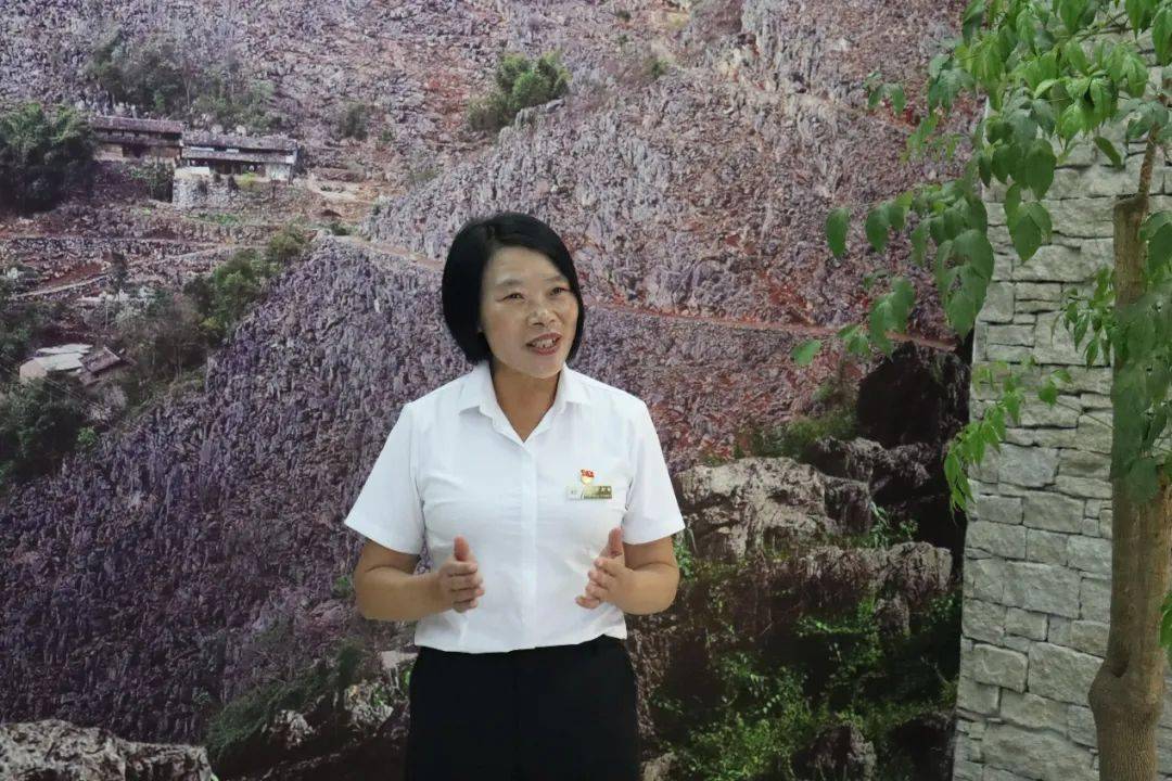 梦想自己的梦想——实践西畴精神的女性_西畴县