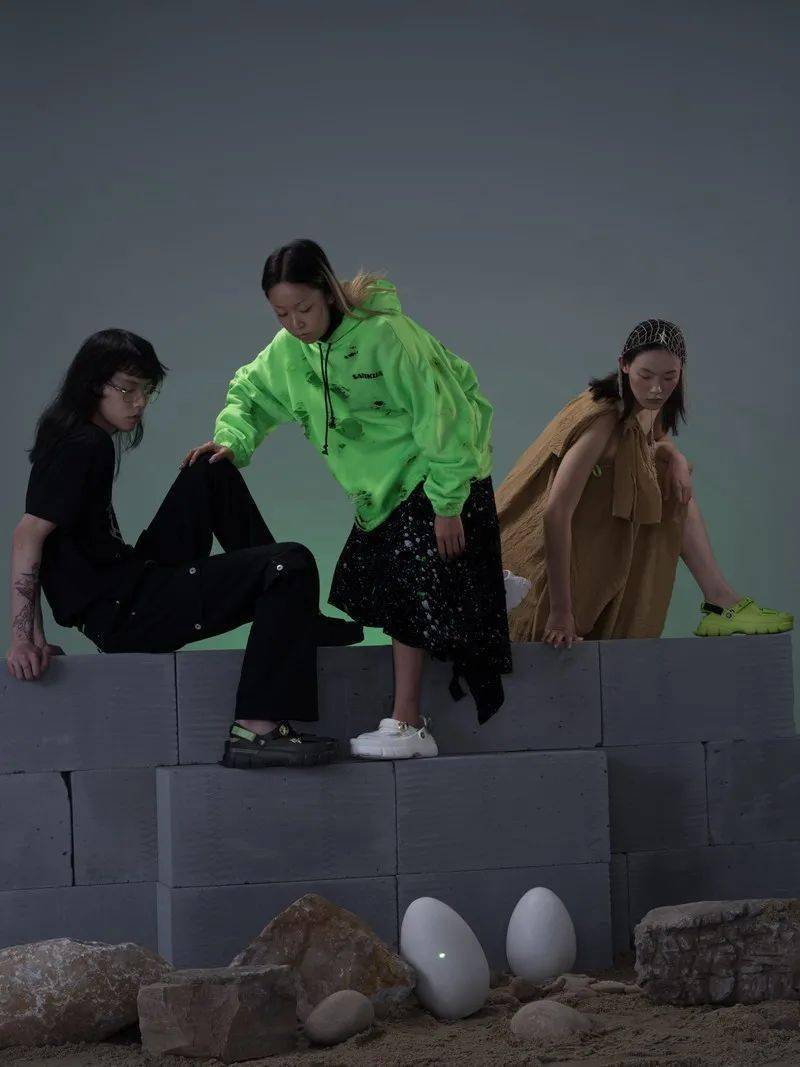 阿迪|耐克大战阿迪！八月 20 多双新鞋太猛！闪电倒钩 AJ1、Yeezy 大范围补货！