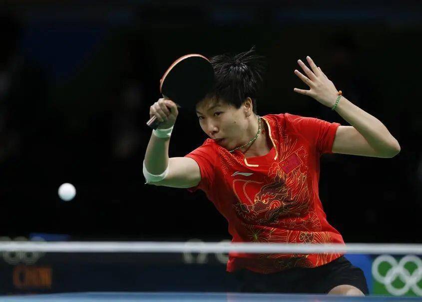 乒乓是我国重要比赛的经典项目,多次在赛场取得好成绩.