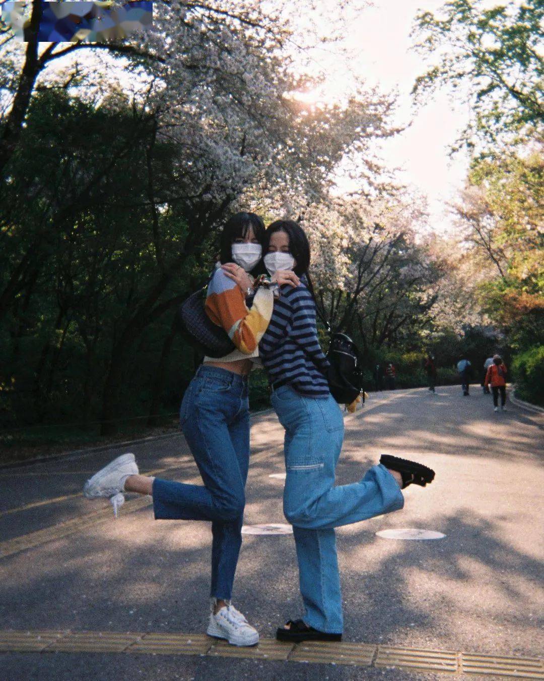 Air|Jennie「渣女穿搭」火了！这身材穿 400 块球鞋真顶！还有新晋长腿球鞋女神！