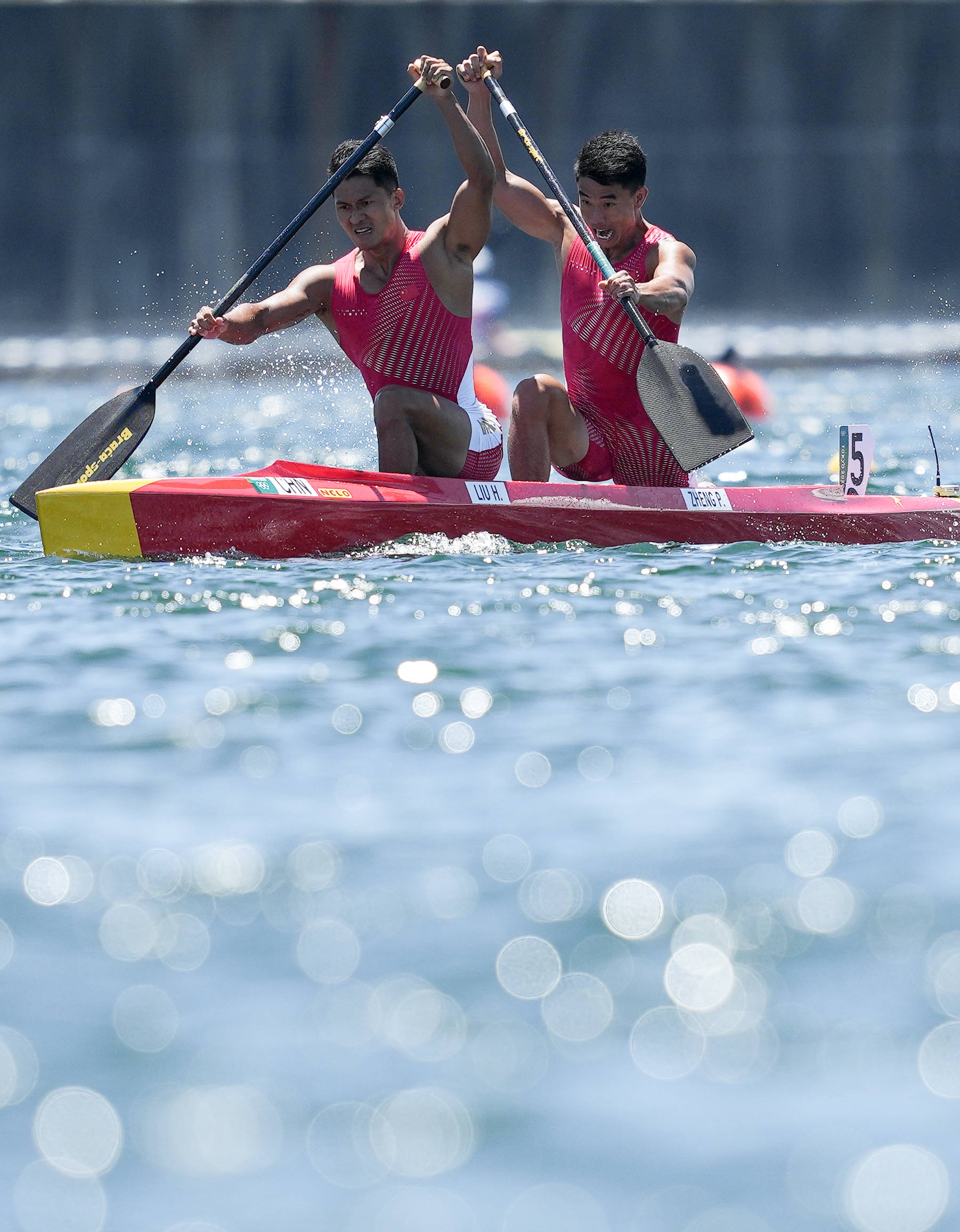 皮划艇静水男子1000米双人划艇中国选手刘浩郑鹏飞获得亚军
