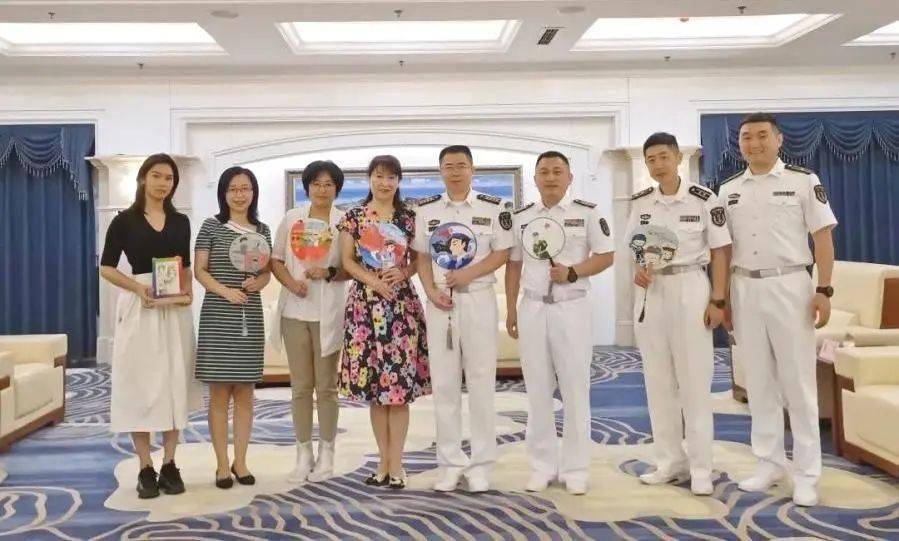 军民鱼水一家亲——青岛镇江路小学