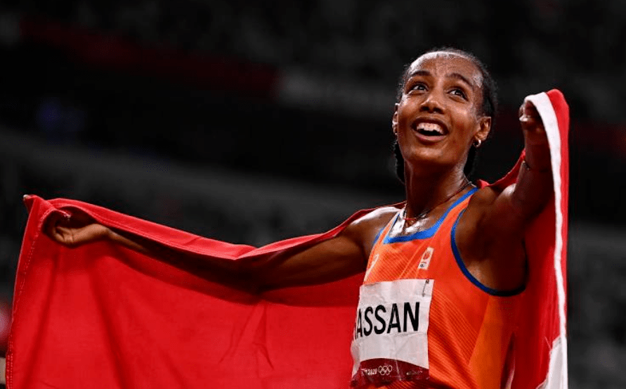 女版莫法拉哈桑5000m决赛反杀夺冠此次目标是单项三金