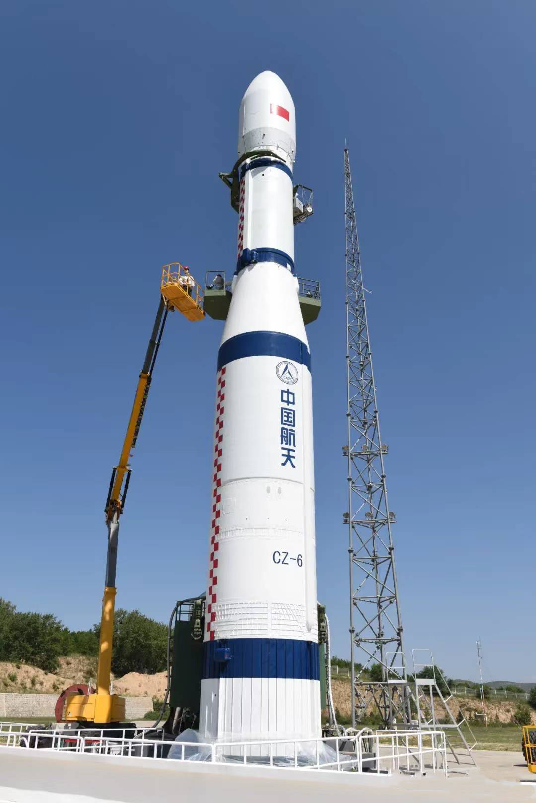 贝塔|长征六号运载火箭发射，2颗多媒体贝塔试验卫星进入预定轨道