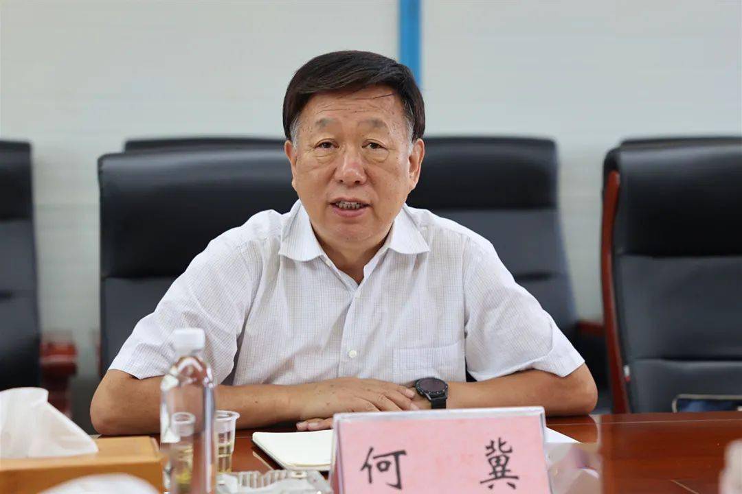 省政法队伍教育整顿第十指导组组长何冀下沉平坝监狱督导检查队伍教育